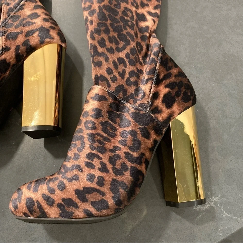 Bamboo sz 5.5 leopard print velvet OTK thigh high boots gold heel